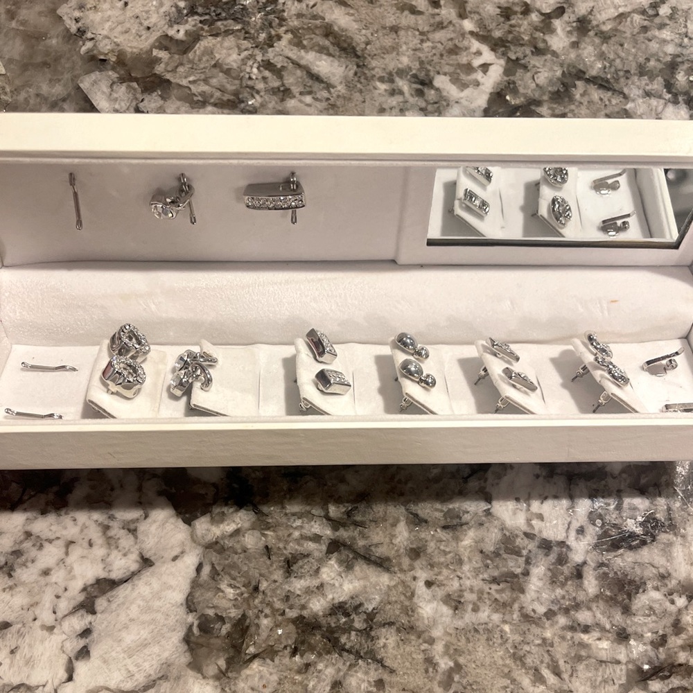 Pierre Cardin Jewelry Box with 6 Pair of Earrings & 2 Necklace Charms